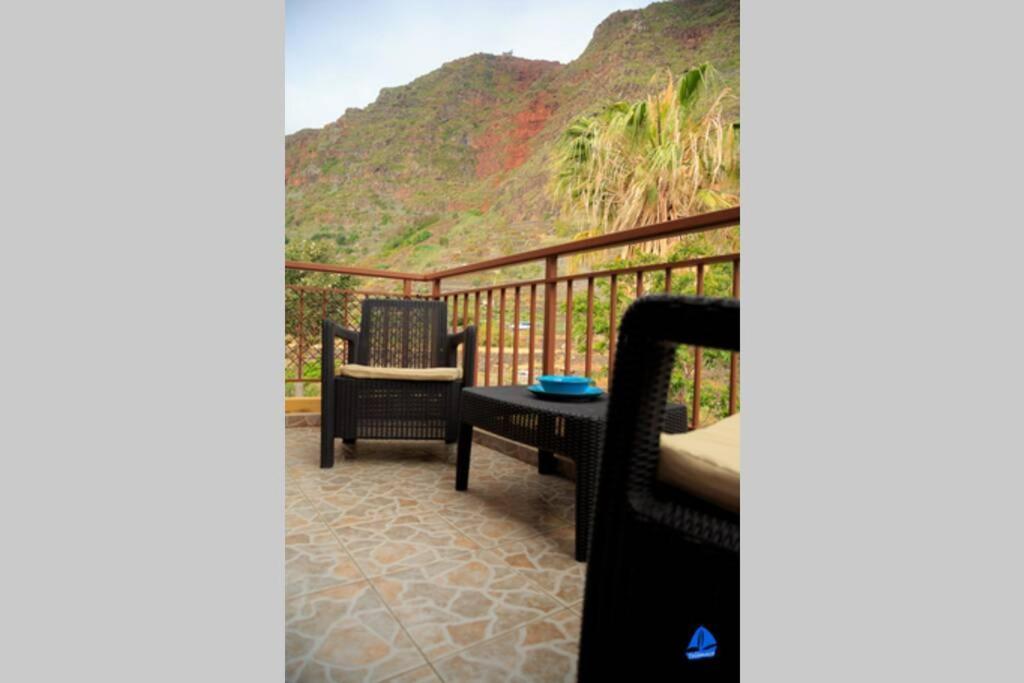Telemaco Blue Apartamento Agulo Exterior foto